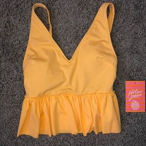 Kortni Jeane V-Neck Top!